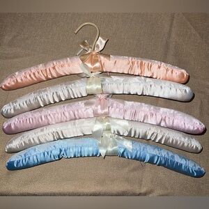 5 Vintage Padded Satin Lingerie Boudoir Clothes Hangers Lace Ribbon
